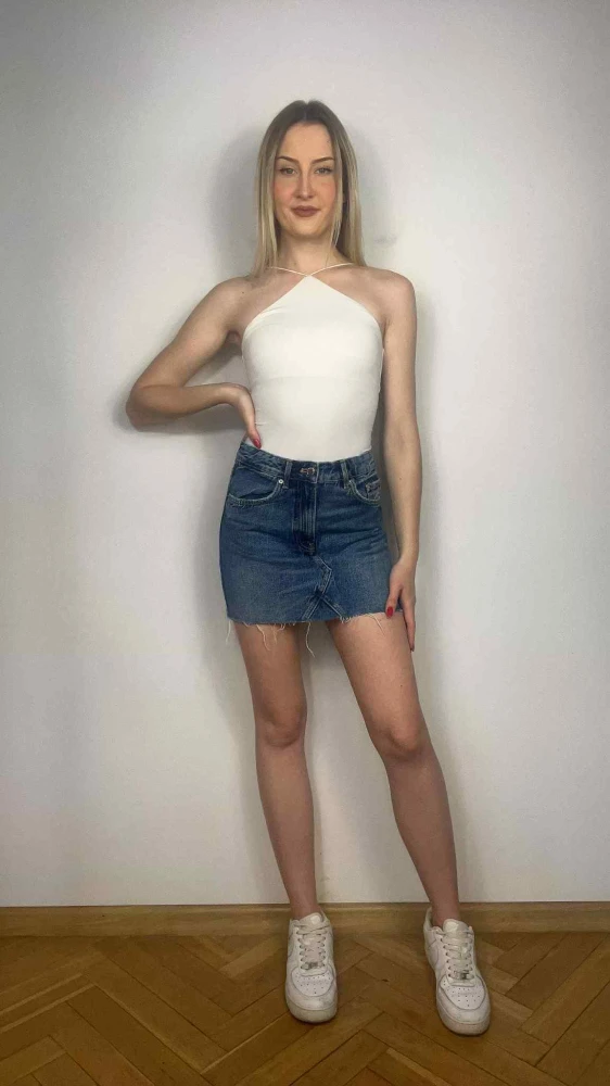 0a.jpg