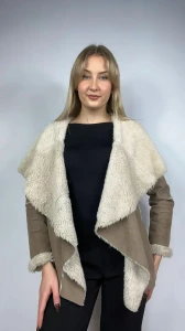 Kożuszek Bershka r. S