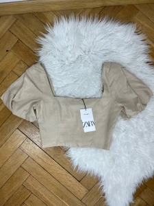 Crop Top Zara r. S (len)