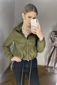 Kurtka Bershka r. M