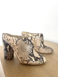 Klapki r. 38 (skóra)